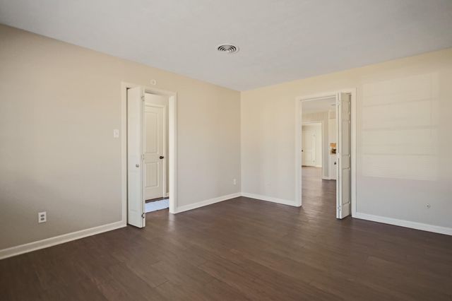 5327 31st Street, Lubbock, TX 79407