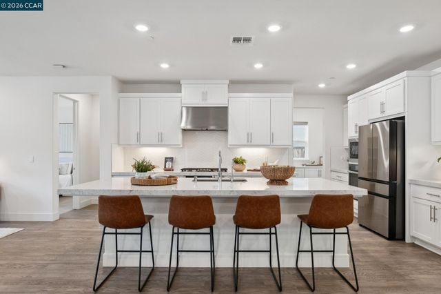 1028 Via Veneto, San Ramon, CA 94583
