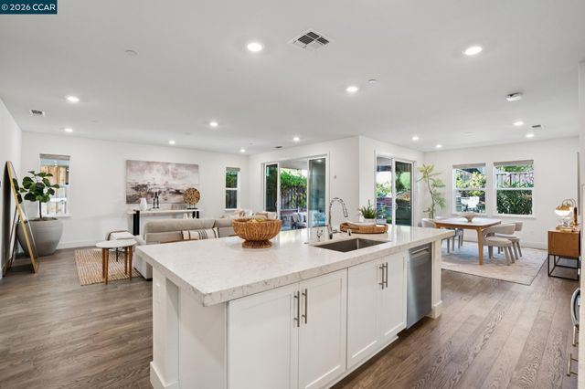 1028 Via Veneto, San Ramon, CA 94583