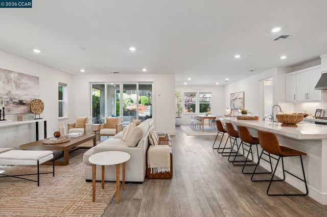 1028 Via Veneto, San Ramon, CA 94583