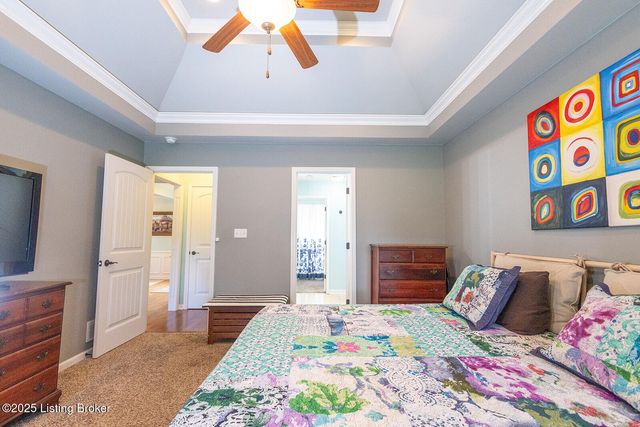 3351 Knob St, Shelbyville, KY 40065