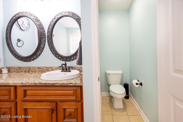 3351 Knob St, Shelbyville, KY 40065