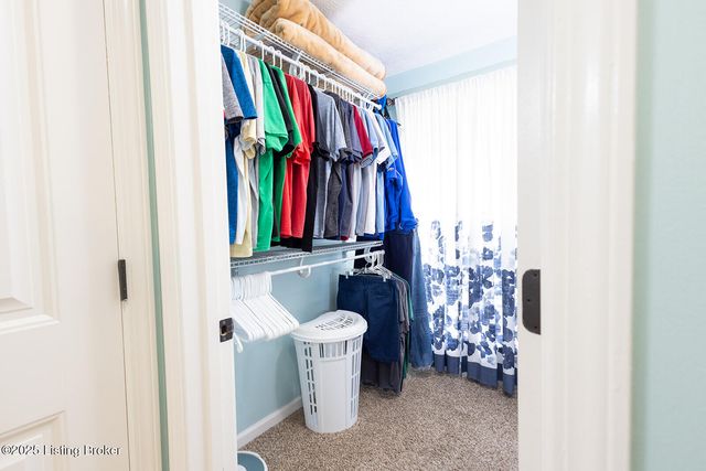 3351 Knob St, Shelbyville, KY 40065