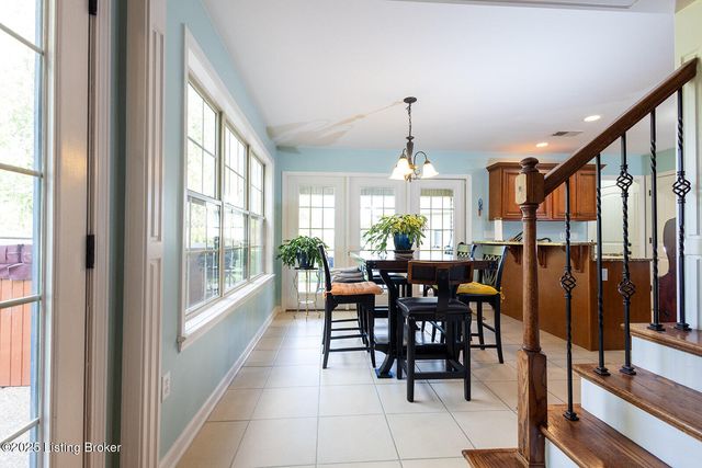 3351 Knob St, Shelbyville, KY 40065