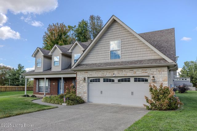 3351 Knob St, Shelbyville, KY 40065