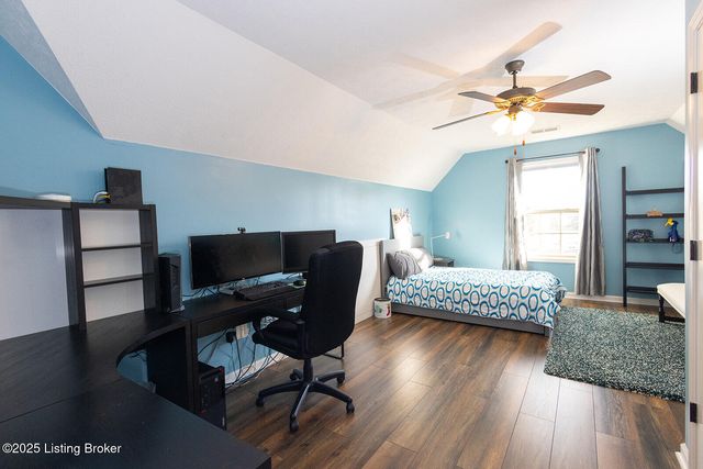 3351 Knob St, Shelbyville, KY 40065