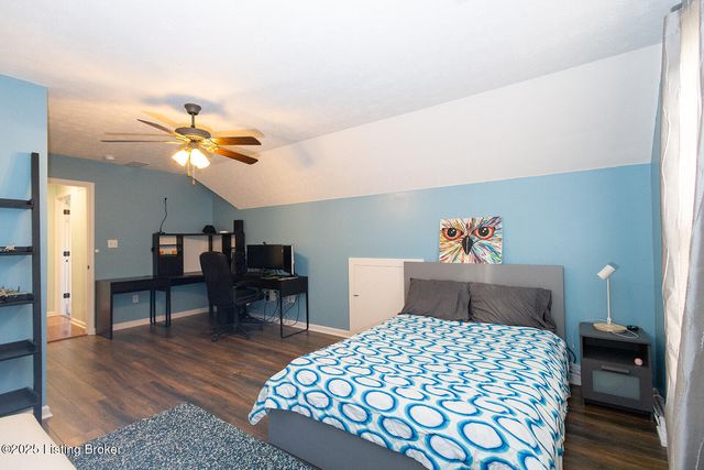 3351 Knob St, Shelbyville, KY 40065