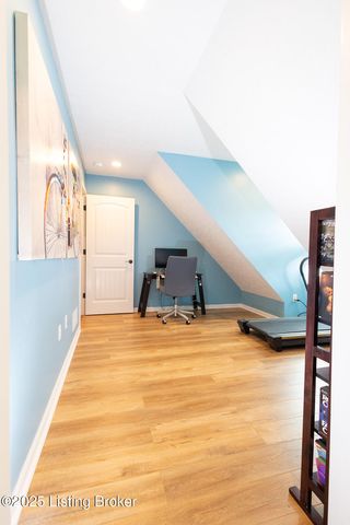 3351 Knob St, Shelbyville, KY 40065