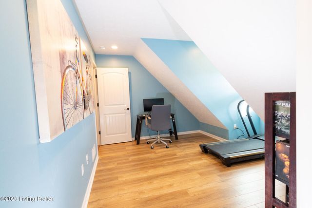 3351 Knob St, Shelbyville, KY 40065