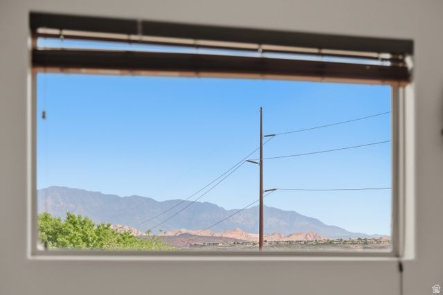 1872 S 20 E, Washington, UT 84780