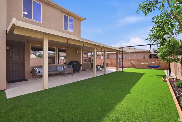 1872 S 20 E, Washington, UT 84780