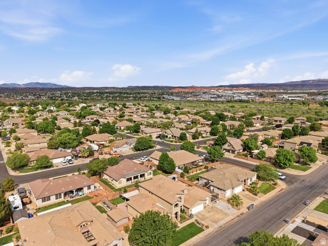 1872 S 20 E, Washington, UT 84780