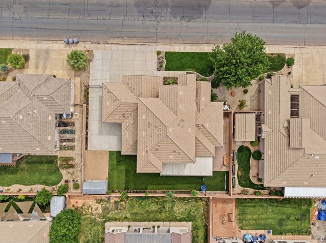 1872 S 20 E, Washington, UT 84780