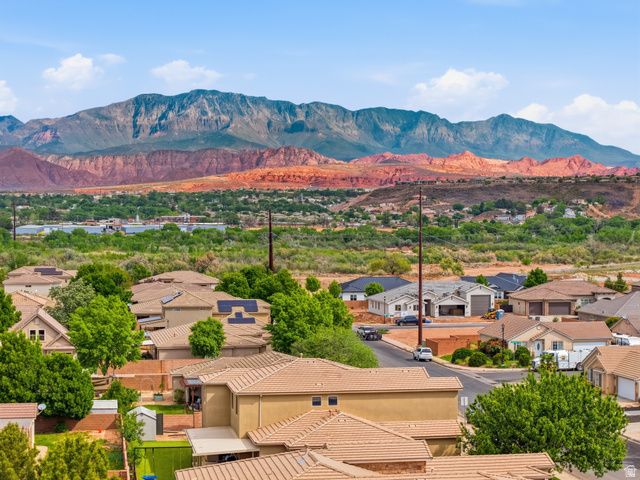 1872 S 20 E, Washington, UT 84780