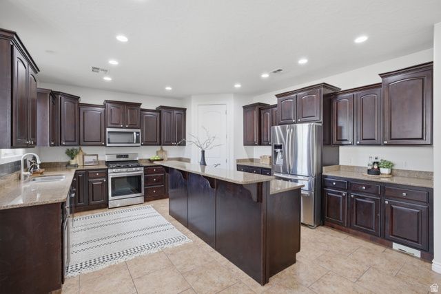 1872 S 20 E, Washington, UT 84780