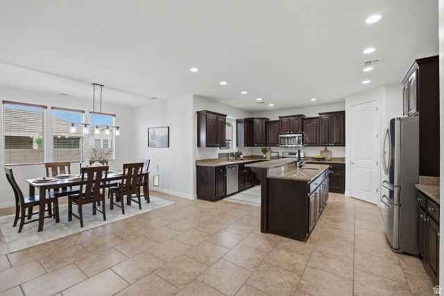 1872 S 20 E, Washington, UT 84780