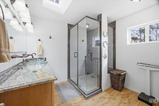 874 Dunivent Road, Wofford Heights, CA 93285