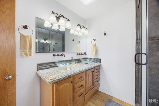 874 Dunivent Road, Wofford Heights, CA 93285