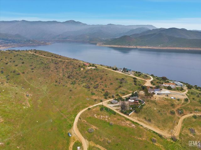 874 Dunivent Road, Wofford Heights, CA 93285