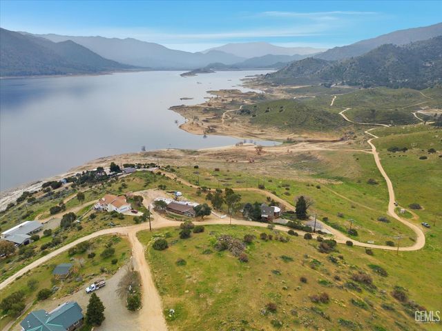 874 Dunivent Road, Wofford Heights, CA 93285