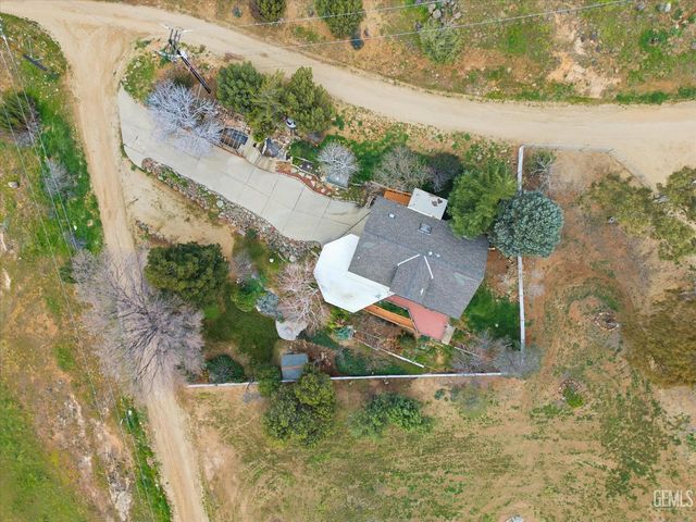 874 Dunivent Road, Wofford Heights, CA 93285