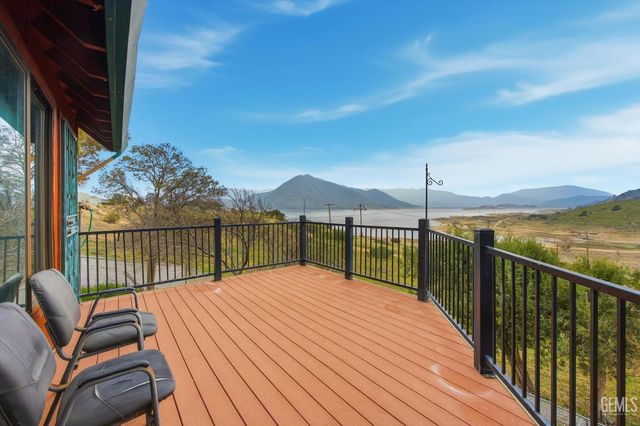 874 Dunivent Road, Wofford Heights, CA 93285