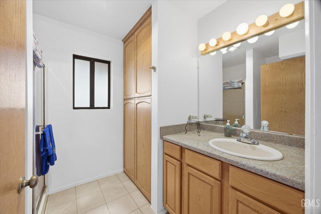 874 Dunivent Road, Wofford Heights, CA 93285