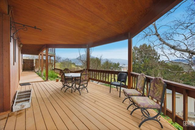 874 Dunivent Road, Wofford Heights, CA 93285