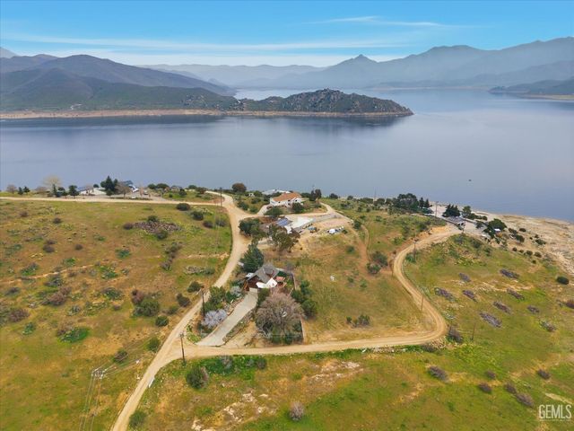 874 Dunivent Road, Wofford Heights, CA 93285