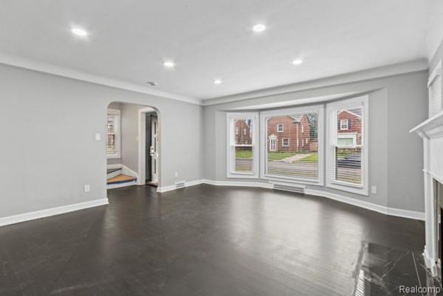 18903 Pinehurst Street, Detroit, MI 48221