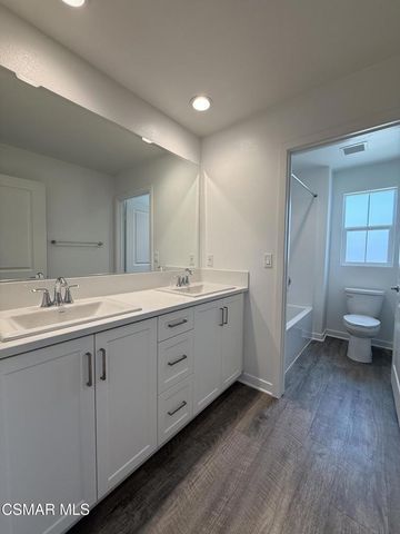 9591 N Corbina Lane, Panorama City, CA 91402