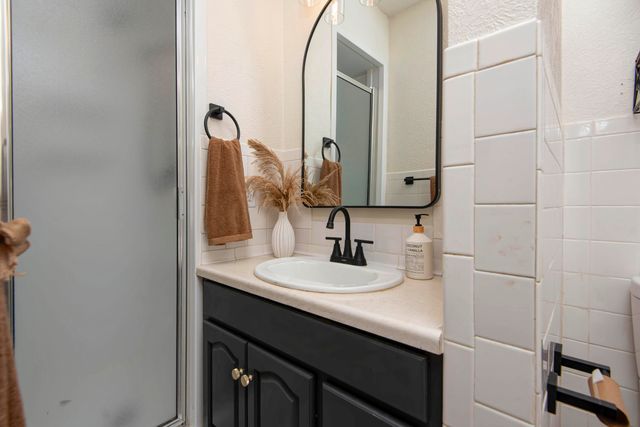 1343 E Greenwood Street, Springfield, MO 65804