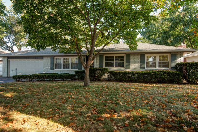 1343 E Greenwood Street, Springfield, MO 65804