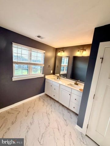 1008 HEADQUATERS WAY, Fredericksburg, VA 22401