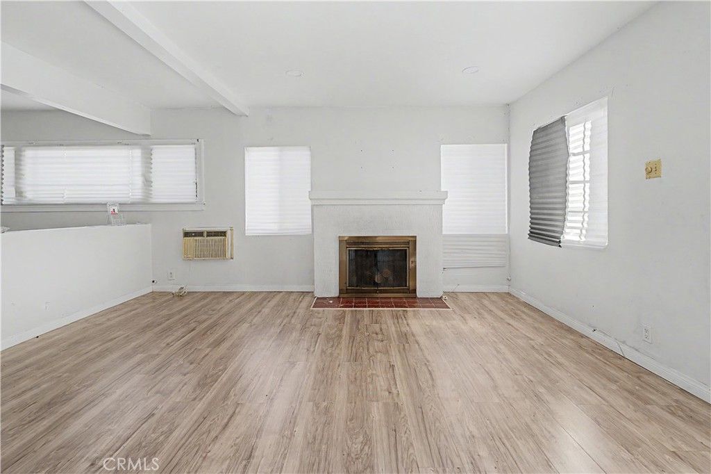 2829 S Rimpau, Los Angeles, CA 90016 — photo 4