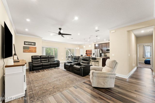 1509 LAKE FOXMEADOW Road, Middleburg, FL 32068