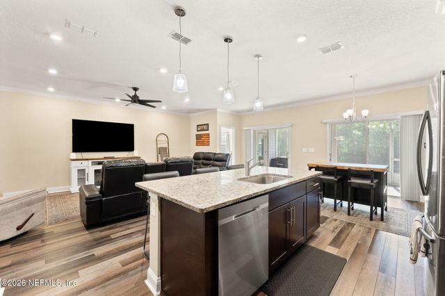1509 LAKE FOXMEADOW Road, Middleburg, FL 32068