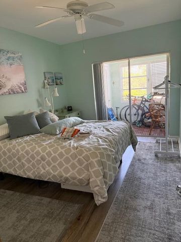 2840 Lake Osborne Drive 202, Lake Worth Beach, FL 33461