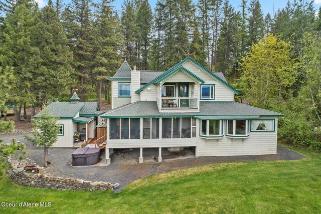 3467 E Sunset Dr, Harrison, ID 83833