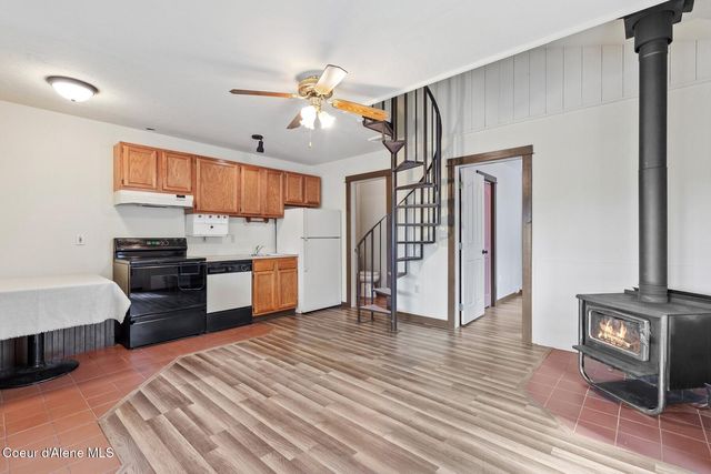 3467 E Sunset Dr, Harrison, ID 83833