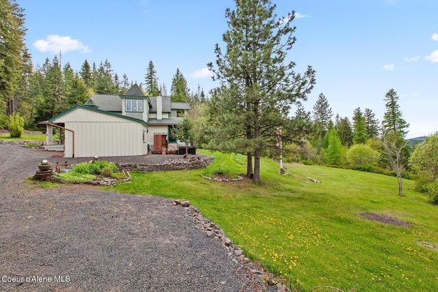 3467 E Sunset Dr, Harrison, ID 83833