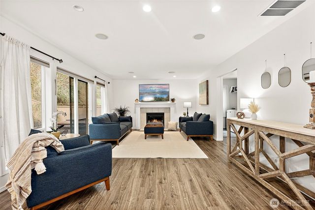 10503 180th Avenue E, Bonney Lake, WA 98391