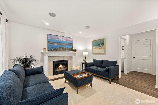 10503 180th Avenue E, Bonney Lake, WA 98391