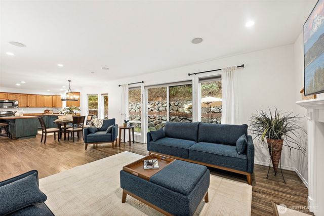 10503 180th Avenue E, Bonney Lake, WA 98391