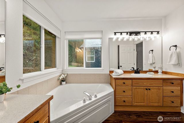 10503 180th Avenue E, Bonney Lake, WA 98391