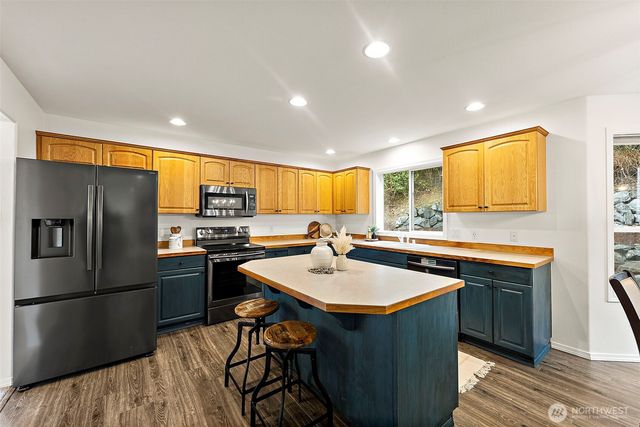 10503 180th Avenue E, Bonney Lake, WA 98391