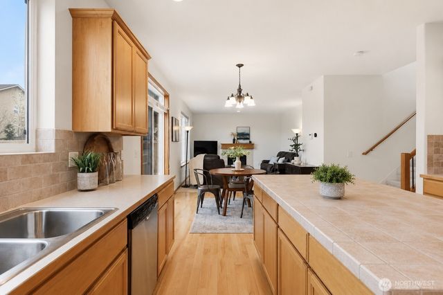 20101 11th Avenue W, Lynnwood, WA 98036