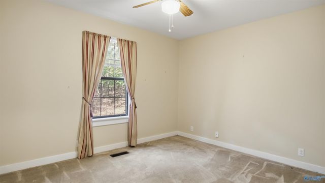 17558 Richter Road, Rogersville, AL 35652