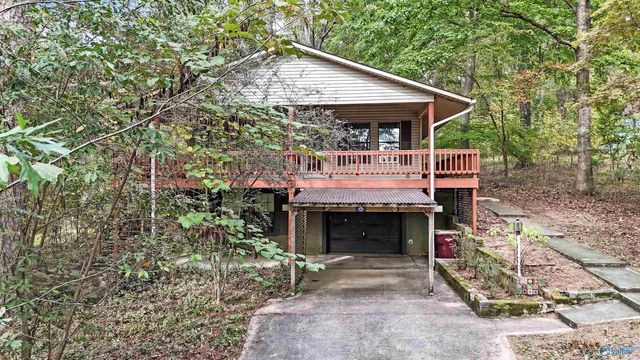 17558 Richter Road, Rogersville, AL 35652