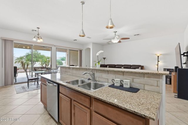 8729 W CAROLE Lane, Glendale, AZ 85305